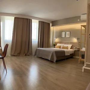 zkontrolujte dostupnost