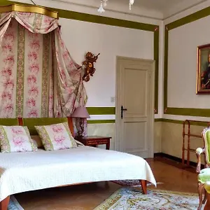 charming-large-palazzo-in-center-venice-for-up-to-9-people.hotelinveneto.com/